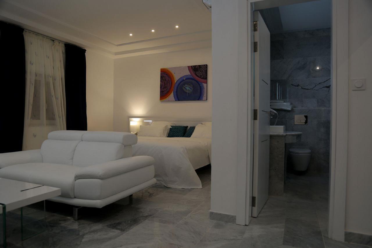 Hotel Ahoefa King Salomon Garden Ломе Екстериор снимка