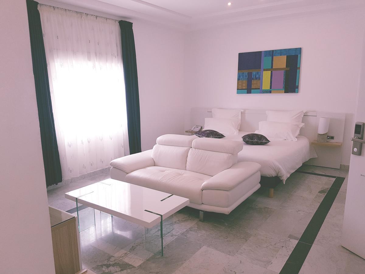 Hotel Ahoefa King Salomon Garden Ломе Екстериор снимка